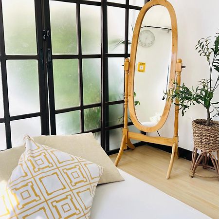 Modern Guesthouse Near Beach In Nasugbu, Batangas Exterior photo